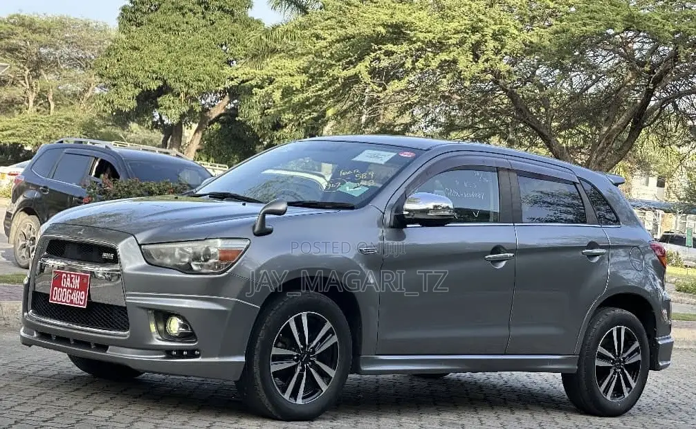 Mitsubishi RVR 2010 Gray
