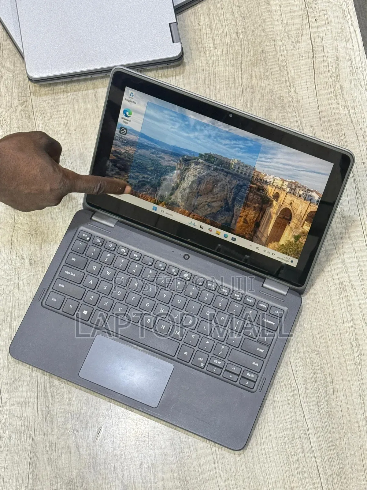 Laptop Dell Latitude 3120 8GB Intel Pentium SSD 128GB