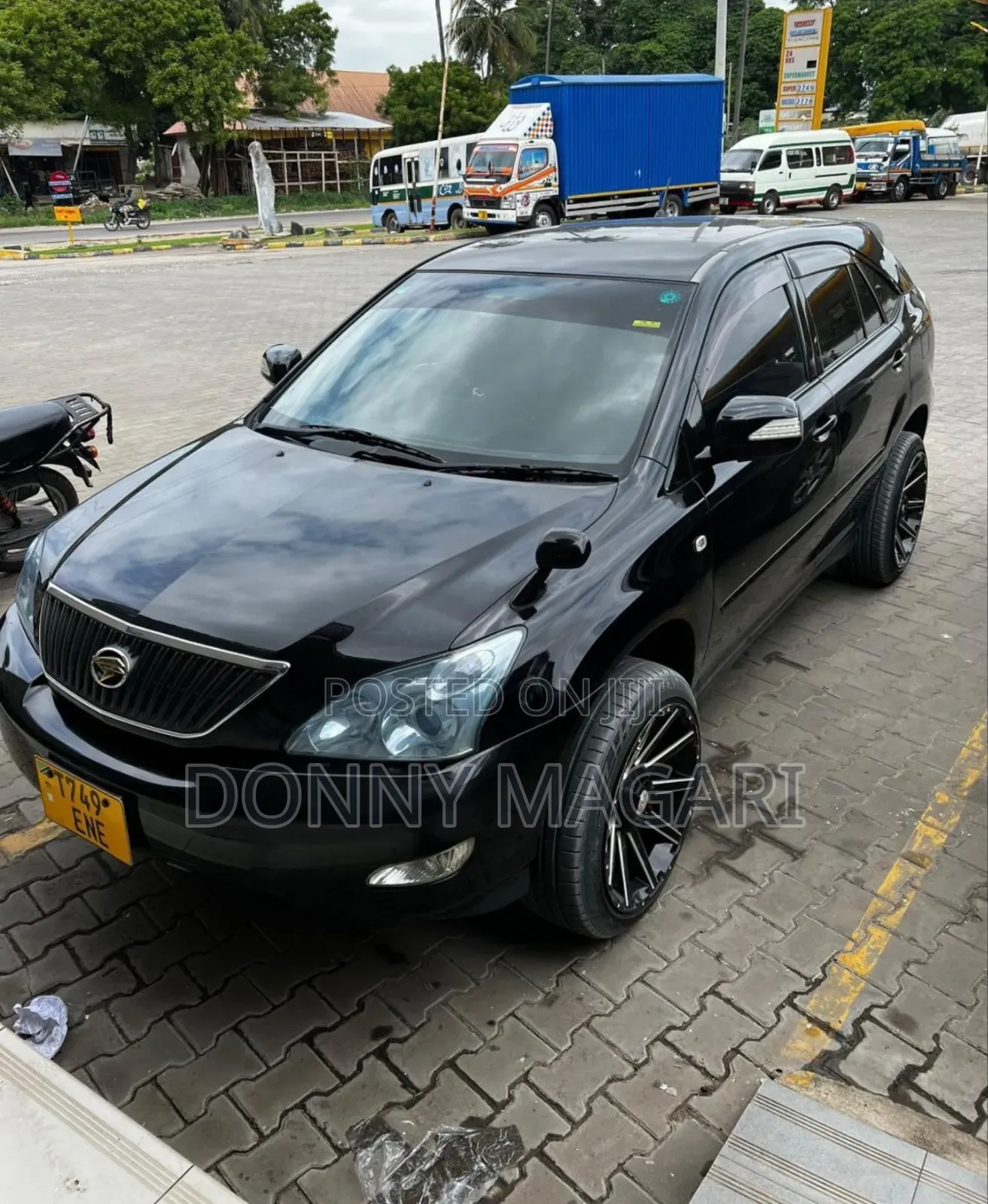 Toyota Harrier 2.4 2006 Black
