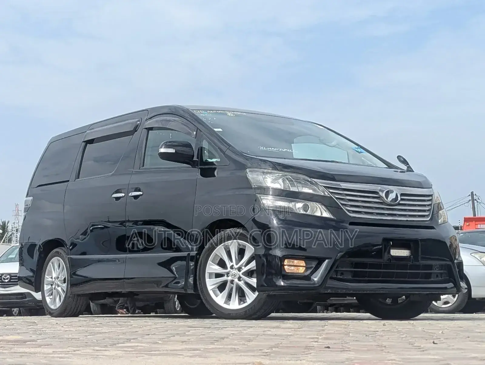 Toyota Vellfire 2009 Black