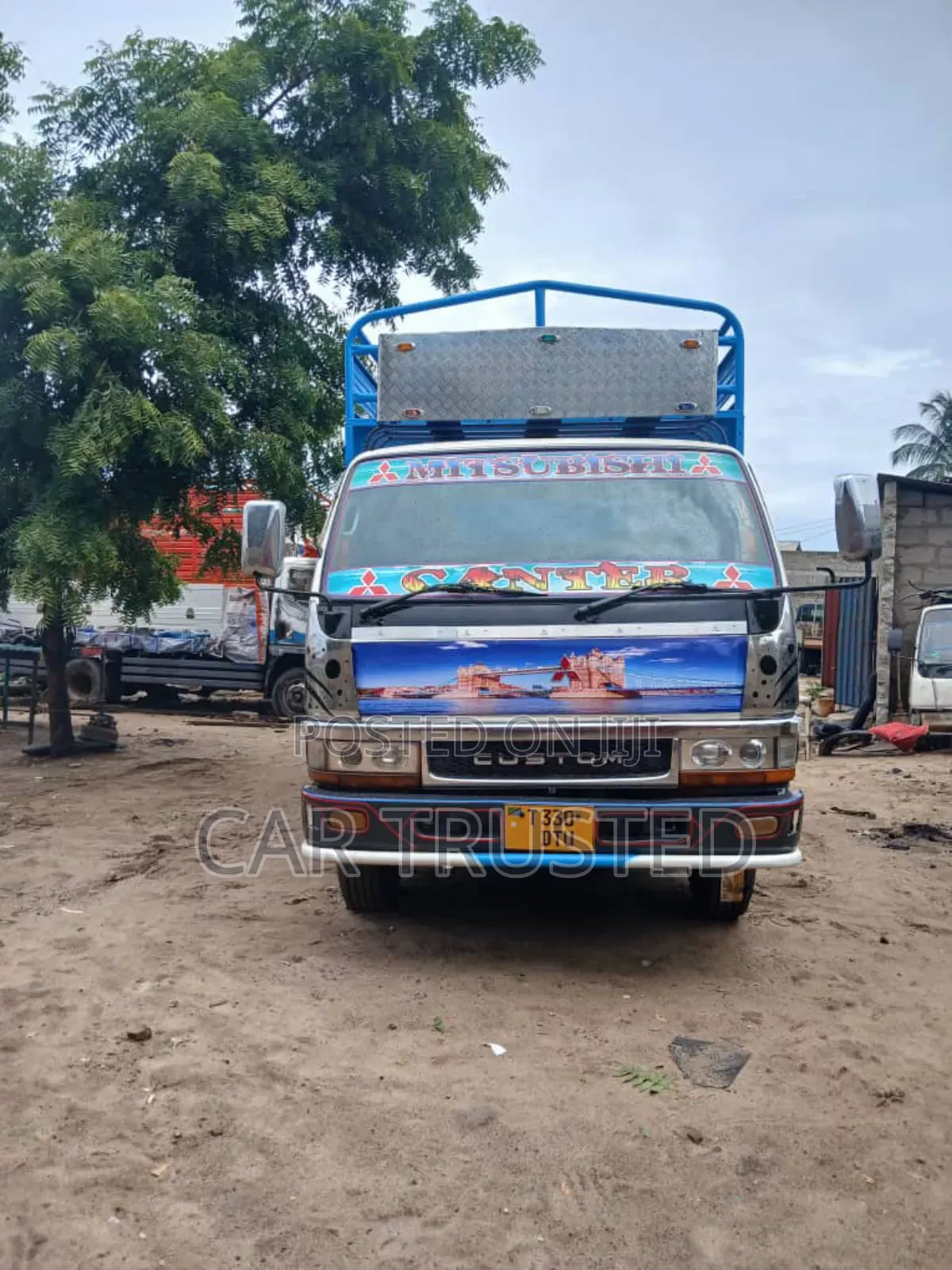 Mitsubishi Canter