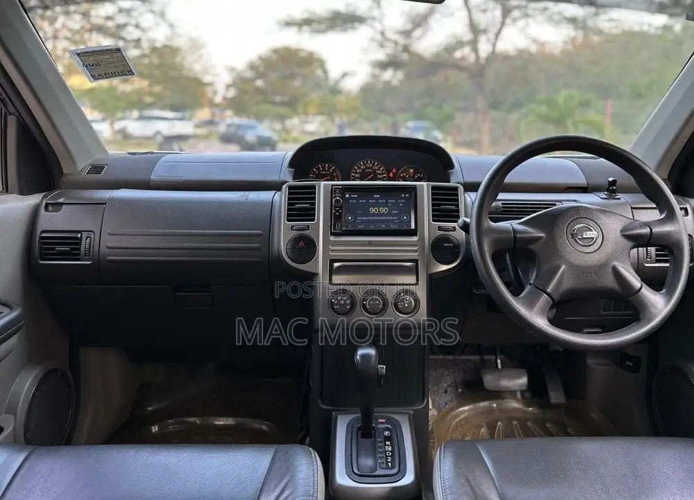 Nissan X-Trail 2004 Silver