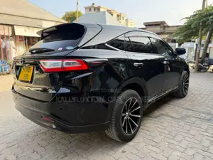 Toyota Harrier 2018 Black