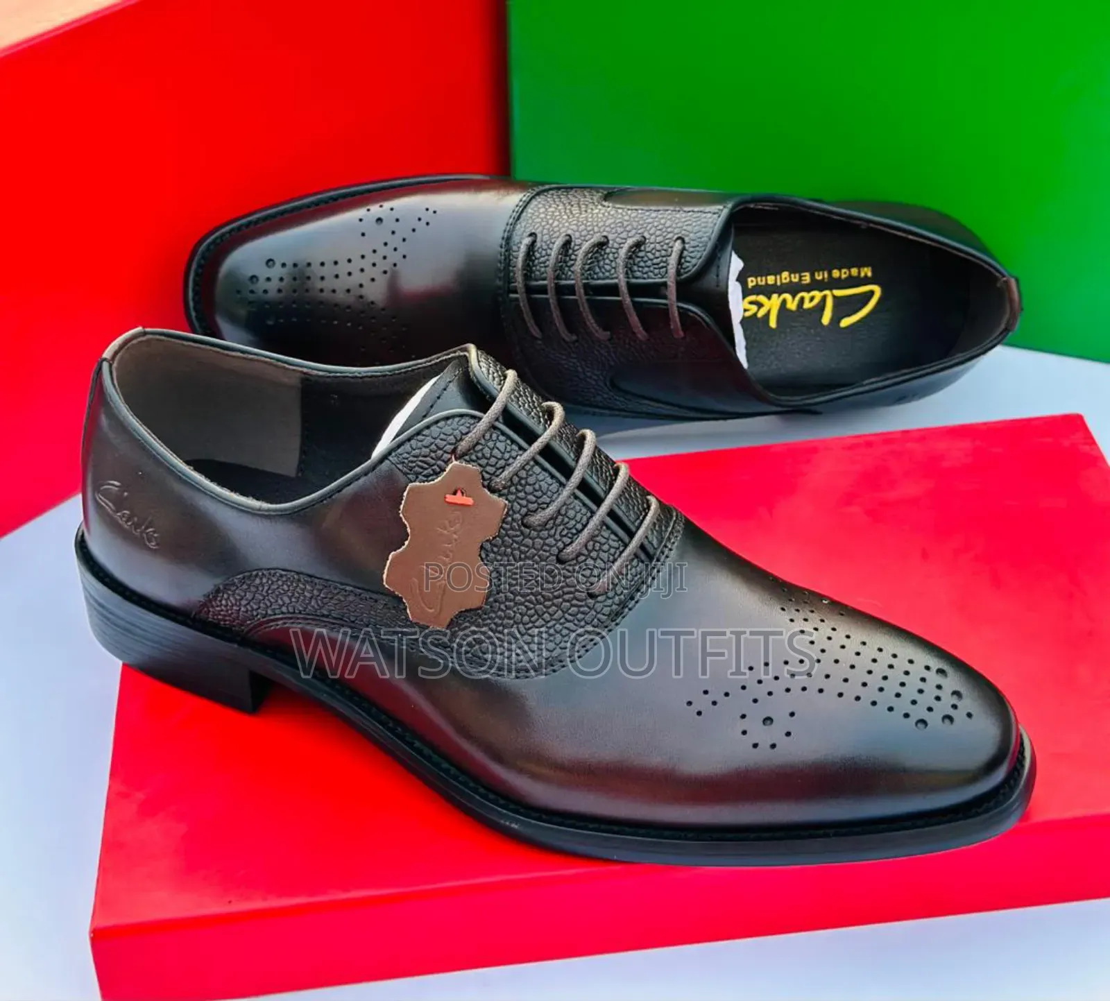 Men's Leather Shoes or Viatu Official and Classic Vya Clarks