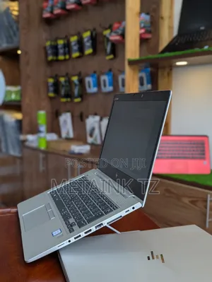 New Laptop HP EliteBook 830 G5 8GB Intel Core I5 SSD 256GB
