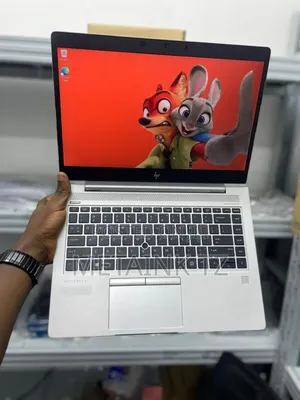 New Laptop HP EliteBook 840 G5 8GB Intel Core I7 SSD 256GB