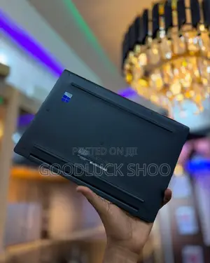 Laptop Dell Latitude 13 7370 8GB Intel Core M SSD 256GB