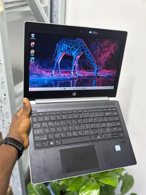 New Laptop HP 430 G5 8GB Intel Core I5 SSD 256GB