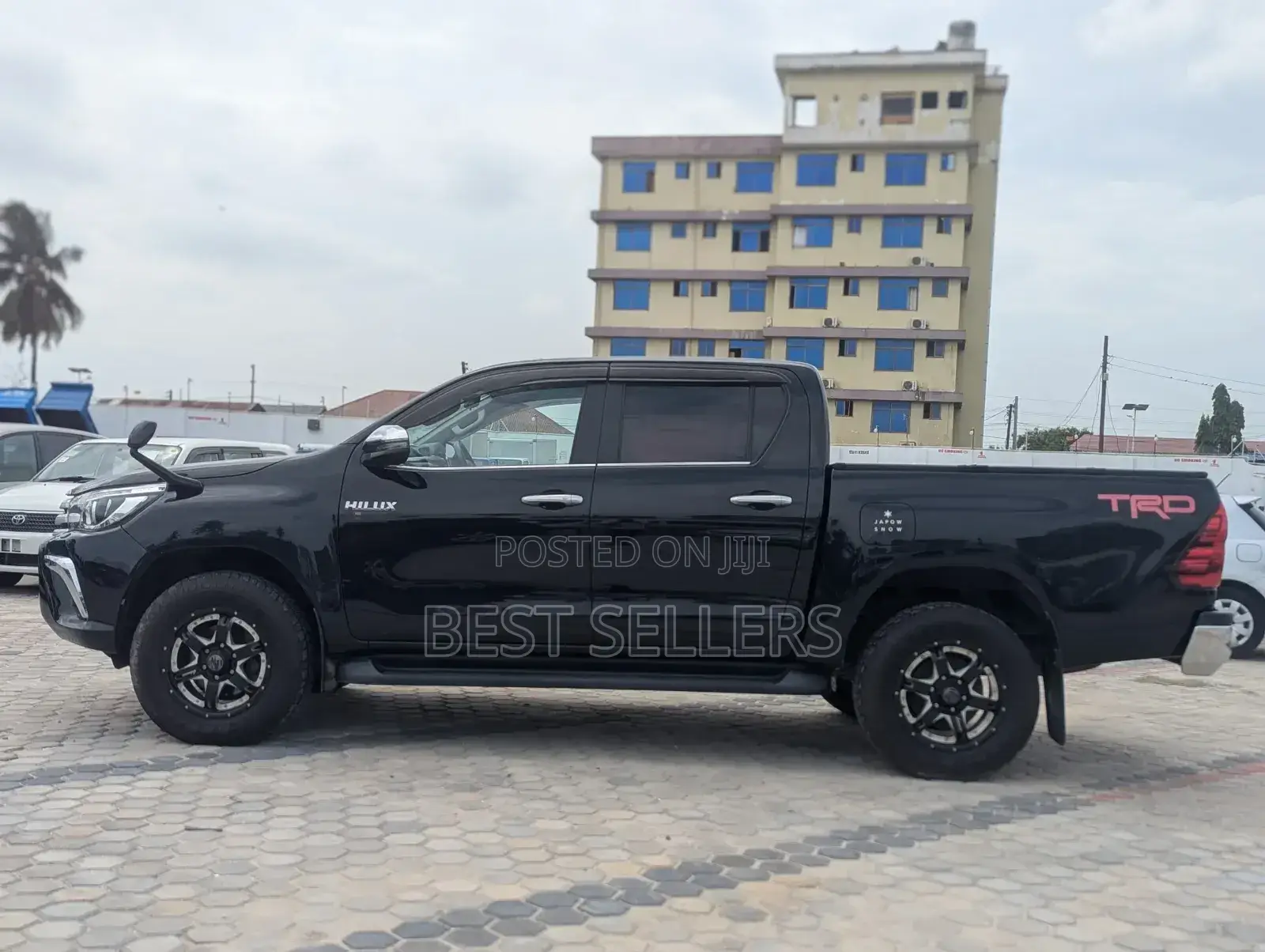 Toyota Hilux Rogue 4x4 2018 Black