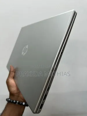 Laptop HP 250 G10 16GB Intel Core I7 SSD 512GB