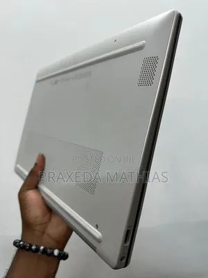 Laptop HP 250 G10 16GB Intel Core I7 SSD 512GB