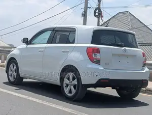Toyota IST 2008 White
