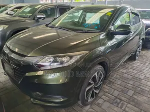 Honda Vezel 2015 Green