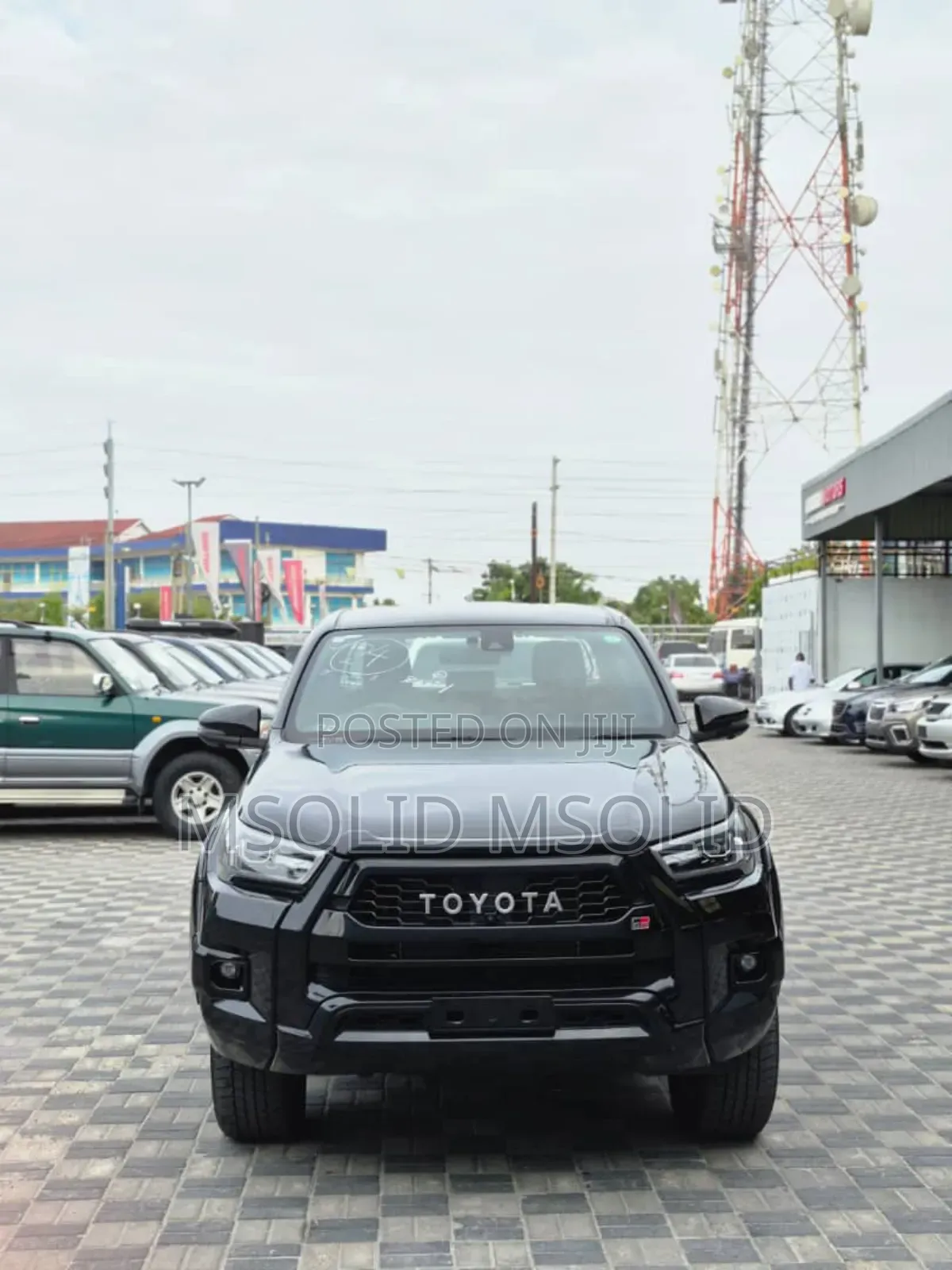 Toyota Hilux 2022 Black