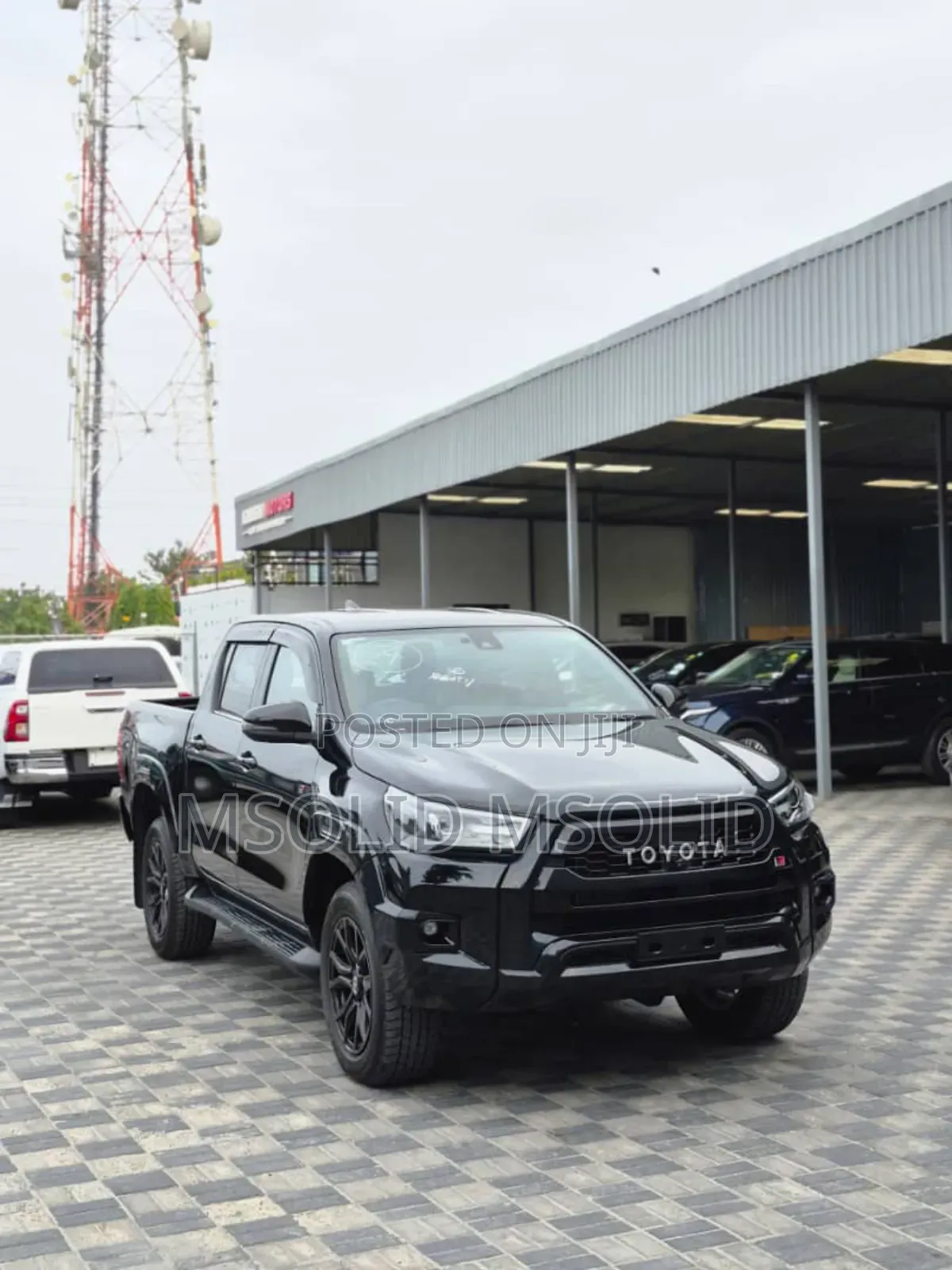 Toyota Hilux 2022 Black