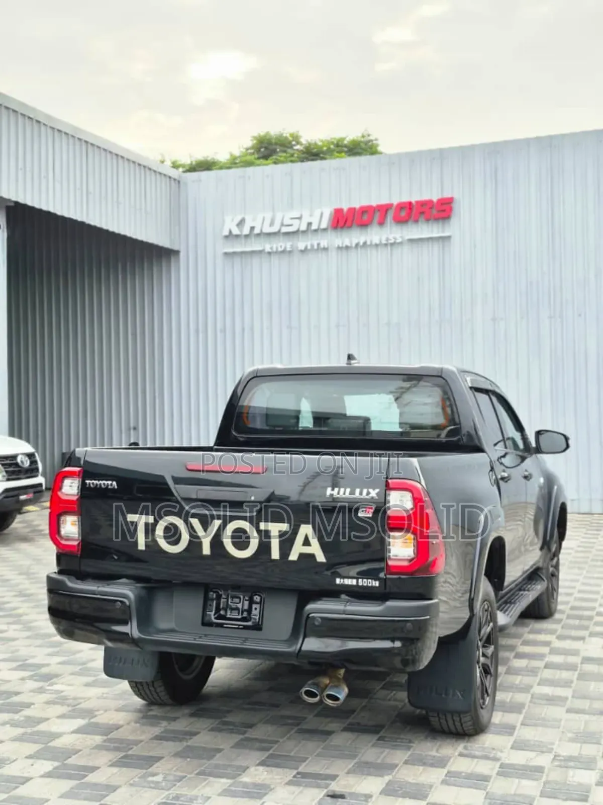 Toyota Hilux 2022 Black