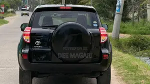 Toyota RAV4 2010 Black