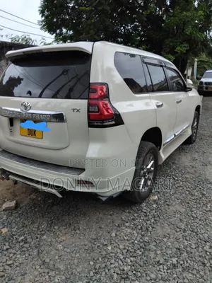 Toyota Land Cruiser Prado 2010 White