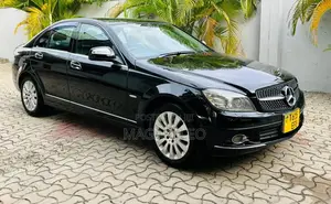 Mercedes-Benz C-Class 2008 Black