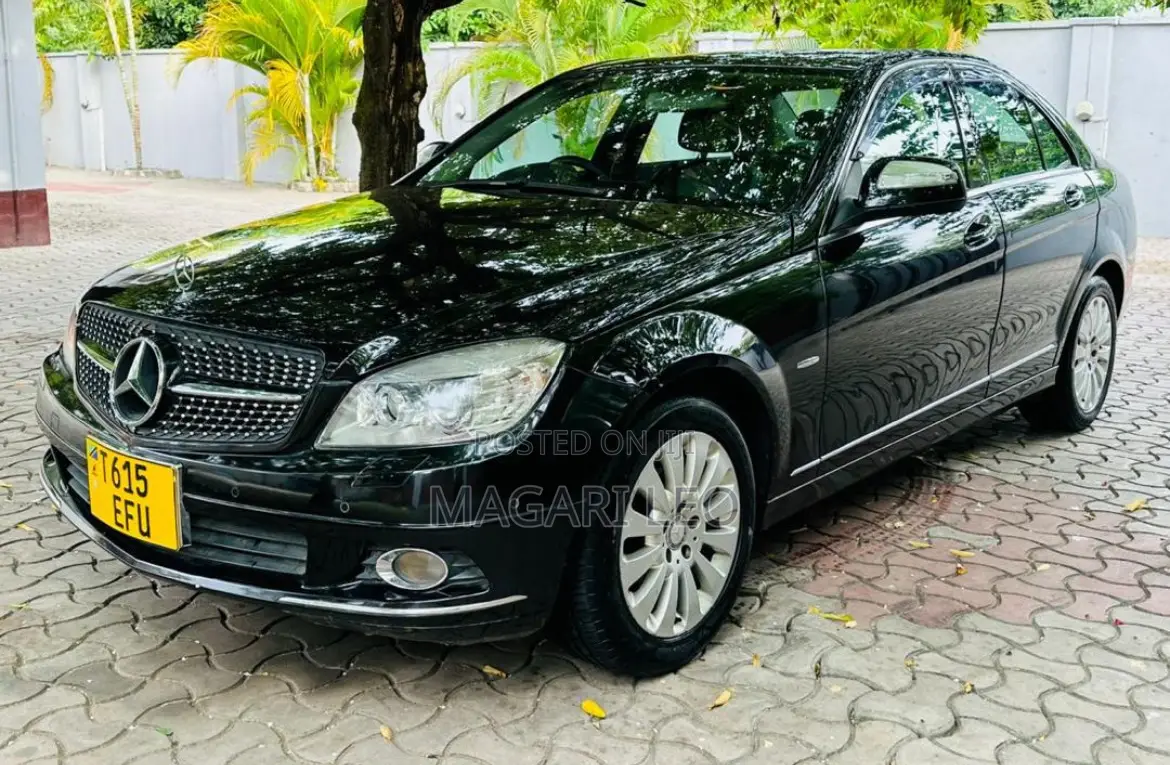 Mercedes-Benz C-Class 2008 Black