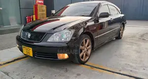 Toyota Crown Royale 2005 Black