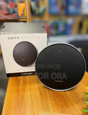 Herman Hardon Onyx Studio 9 Speaker