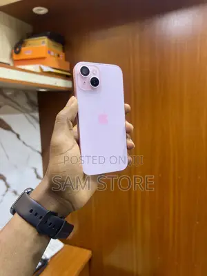Apple iPhone 15 128 GB Pink