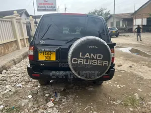 Toyota Land Cruiser 100 4.2 TD Executive 2004 Black