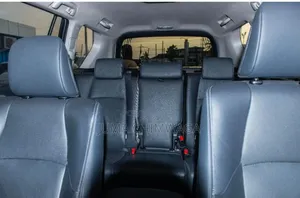 Toyota Land Cruiser Prado 2019 White