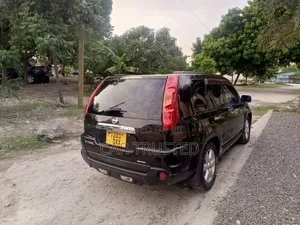 Nissan X-Trail 2.0 Petrol XE 2009 Black