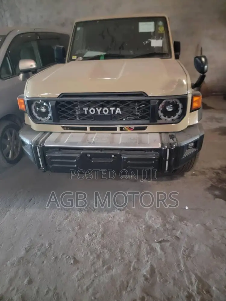 New Toyota Land Cruiser 79 Series 2024 Beige
