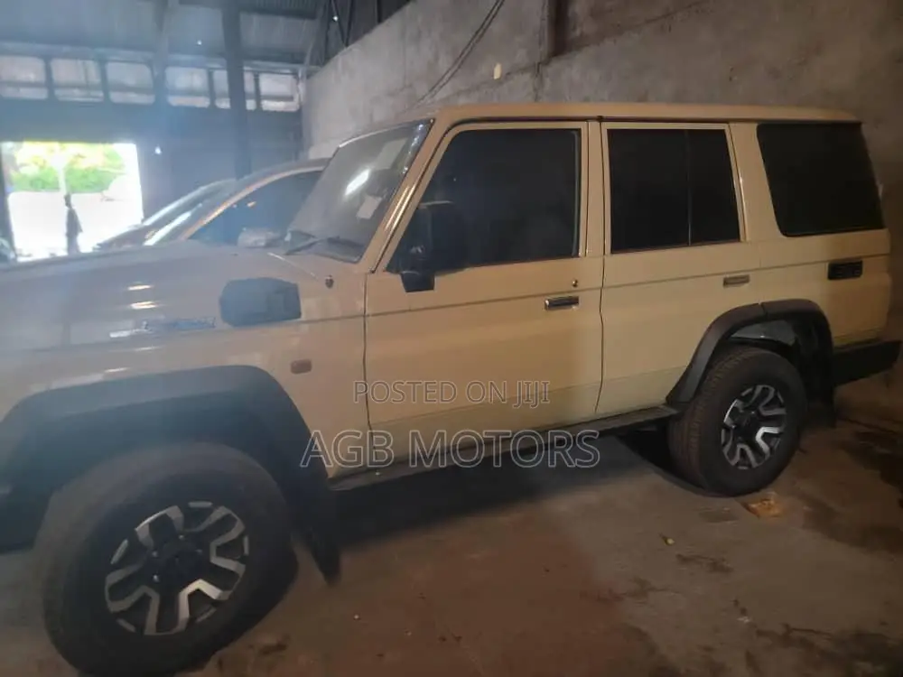 New Toyota Land Cruiser 79 Series 2024 Beige
