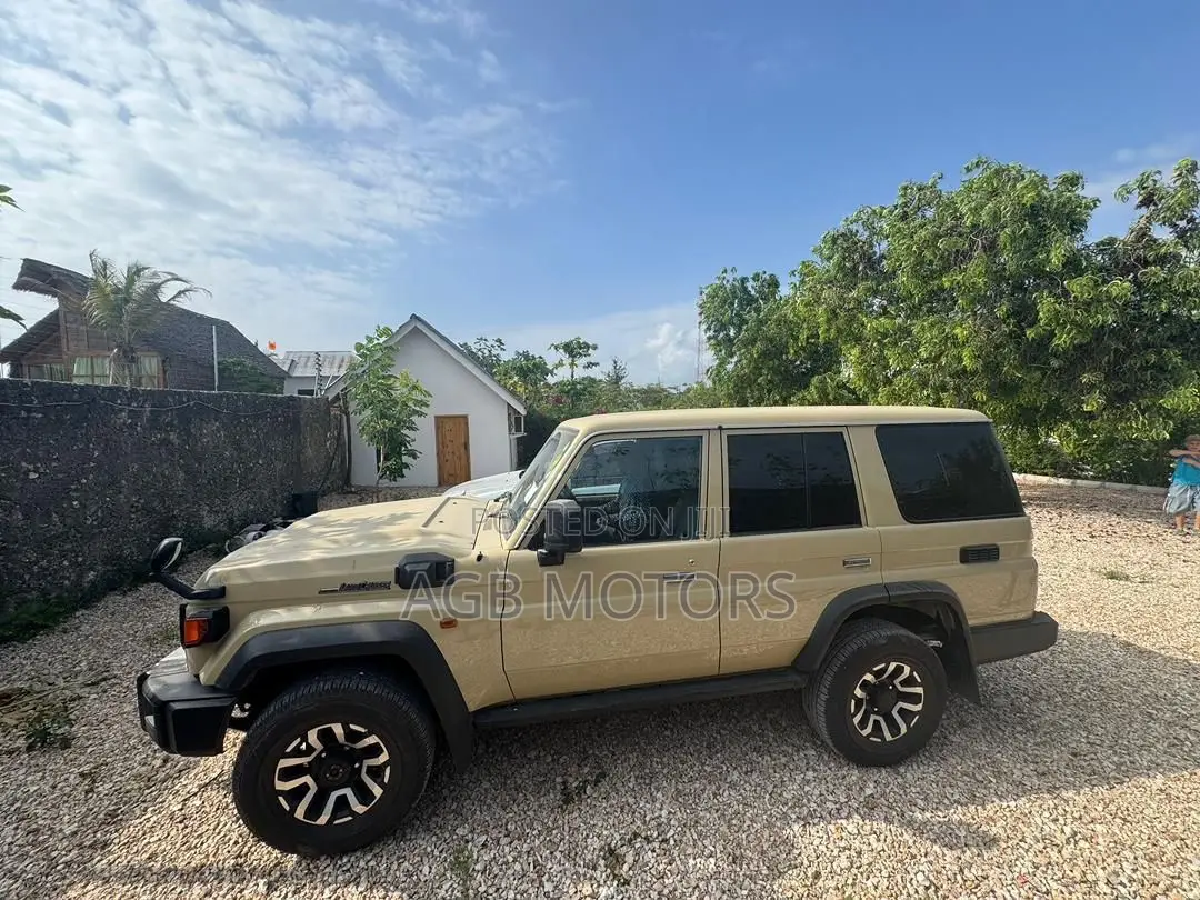 New Toyota Land Cruiser 79 Series 2024 Beige
