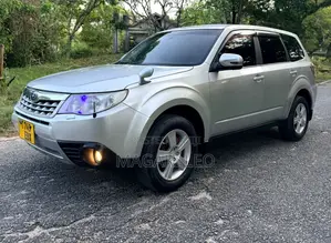 Subaru Forester 2011 Silver