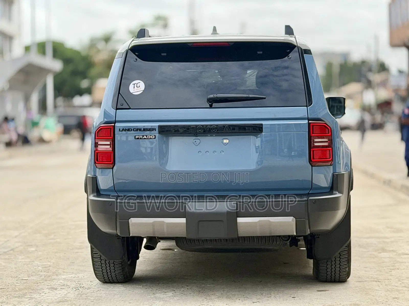 New Toyota Land Cruiser LC250 2025 Blue