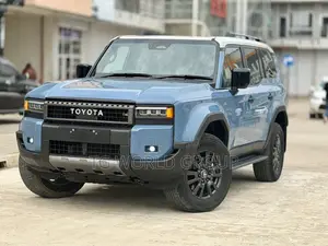 New Toyota Land Cruiser LC250 2025 Blue