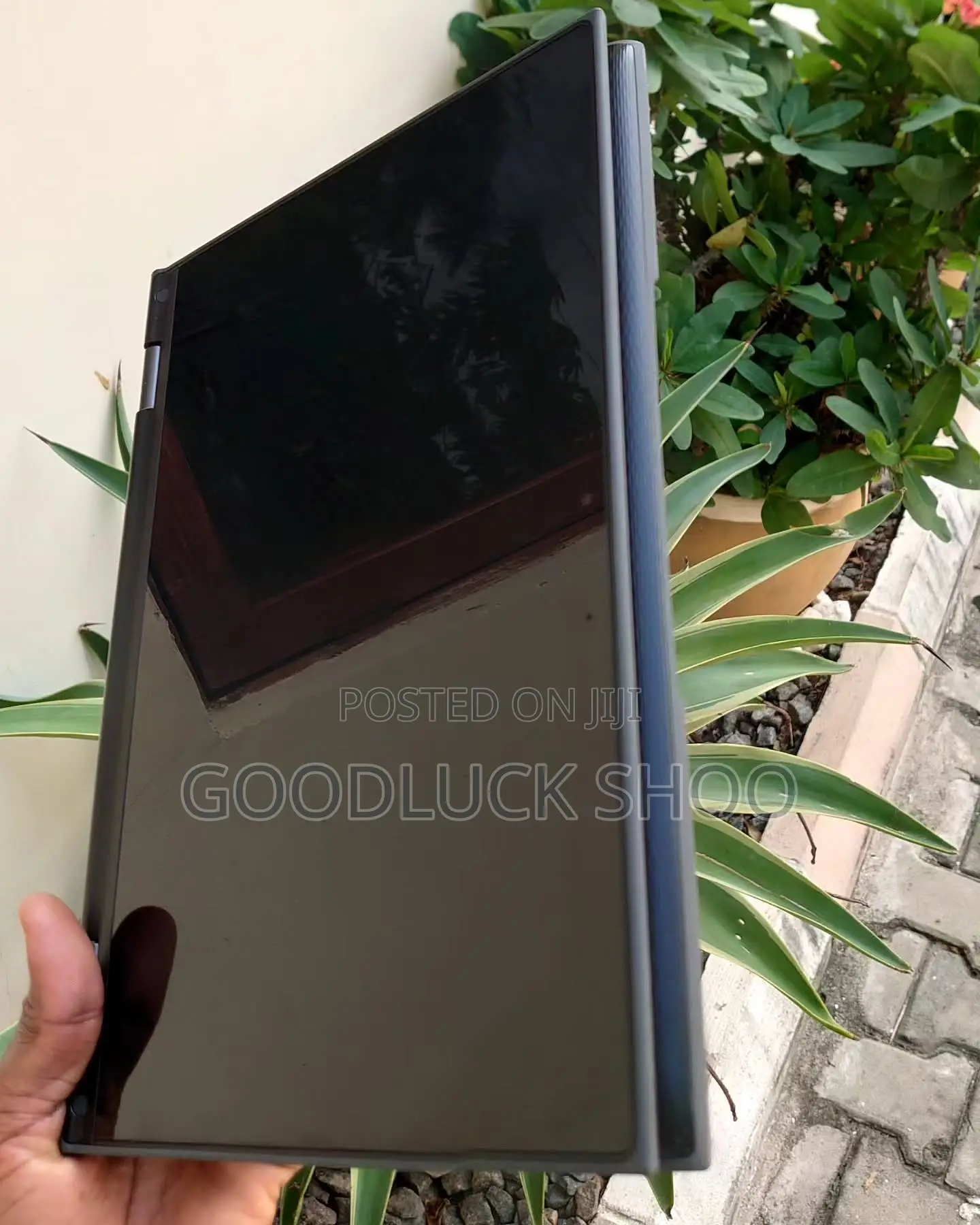 Laptop Lenovo 300e 4GB SSD 128GB