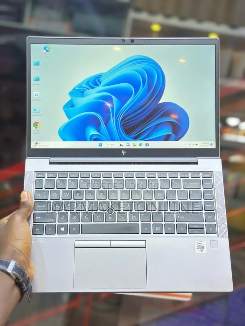 Laptop HP ZBook Firefly 14 G7 16GB Intel Core I5 SSD 256GB