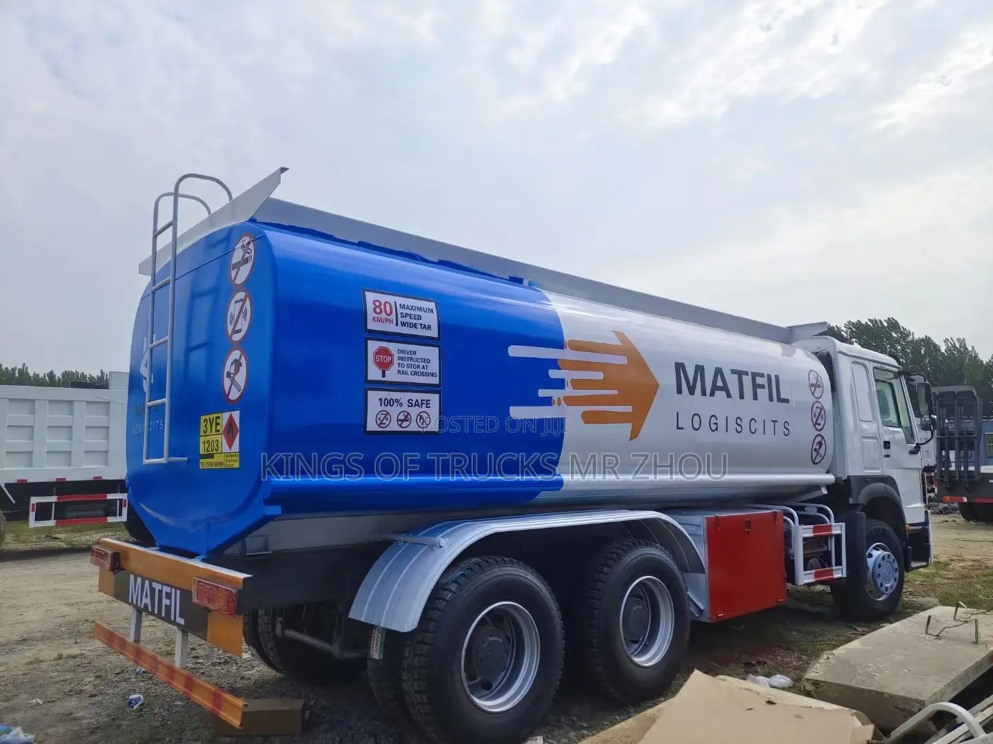 Ready for Order Howo 6x4 Oil Tank Truck