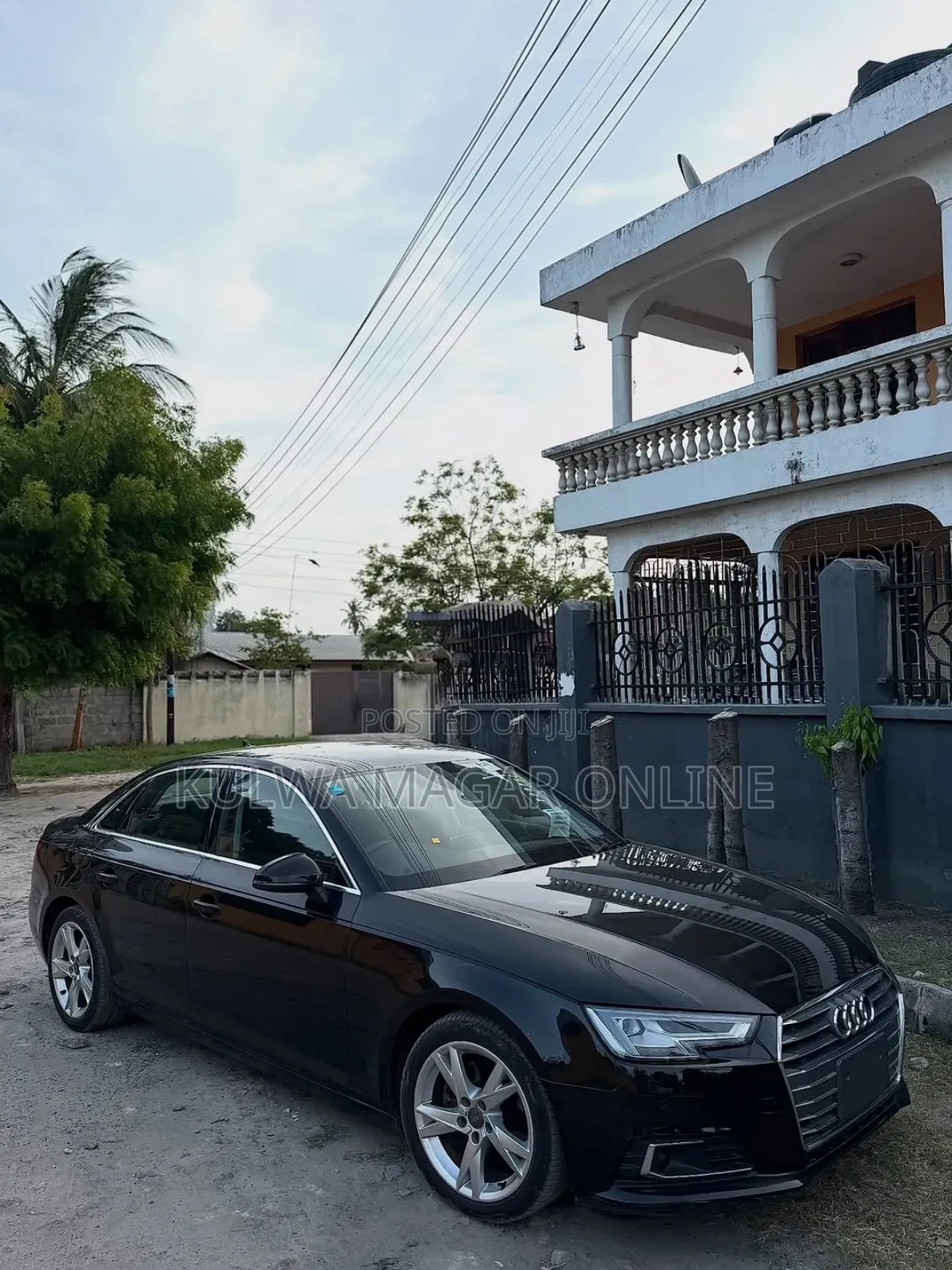 Audi A4 2017 Black