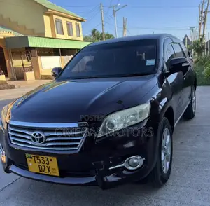 Toyota Vanguard 2011 Maroon