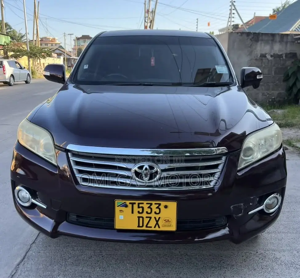 Toyota Vanguard 2011 Maroon
