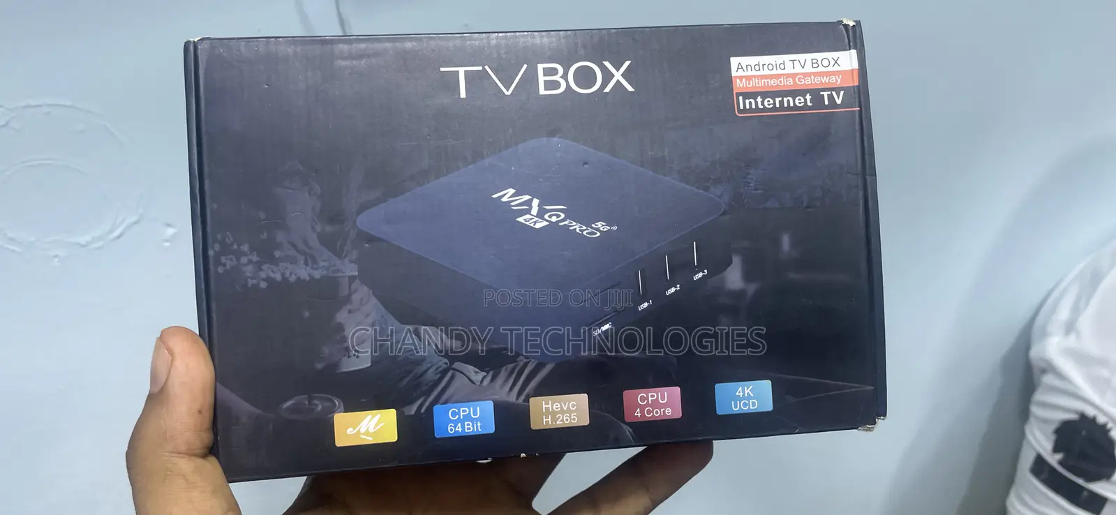 An MXQ Pro Android Tv Box.