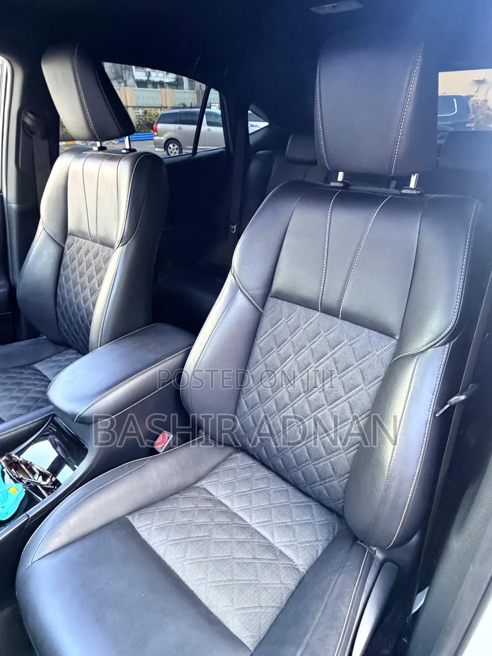 Toyota Harrier 2.0 2016 White