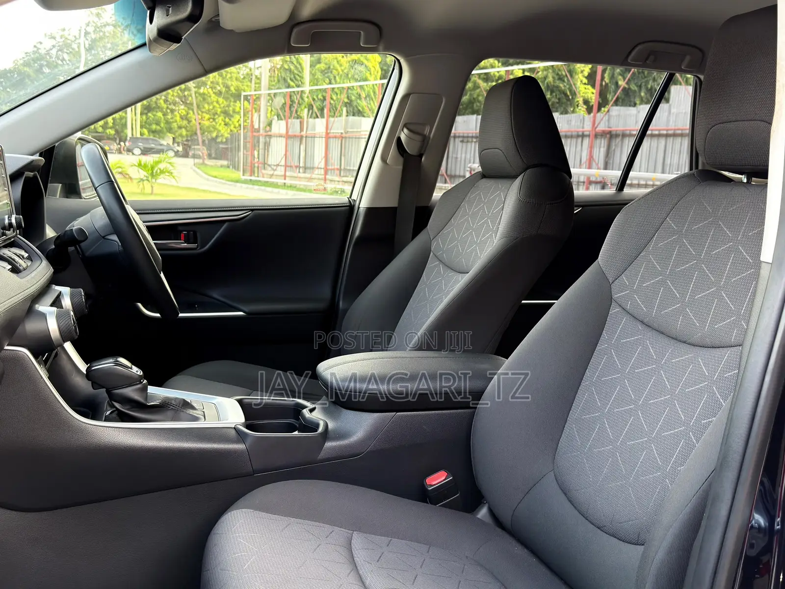 Toyota RAV4 2020 Blue