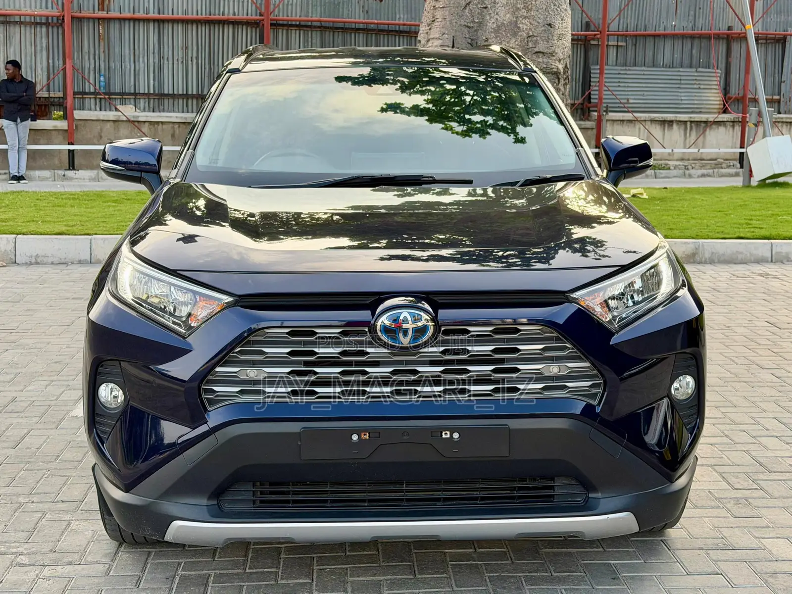Toyota RAV4 2020 Blue