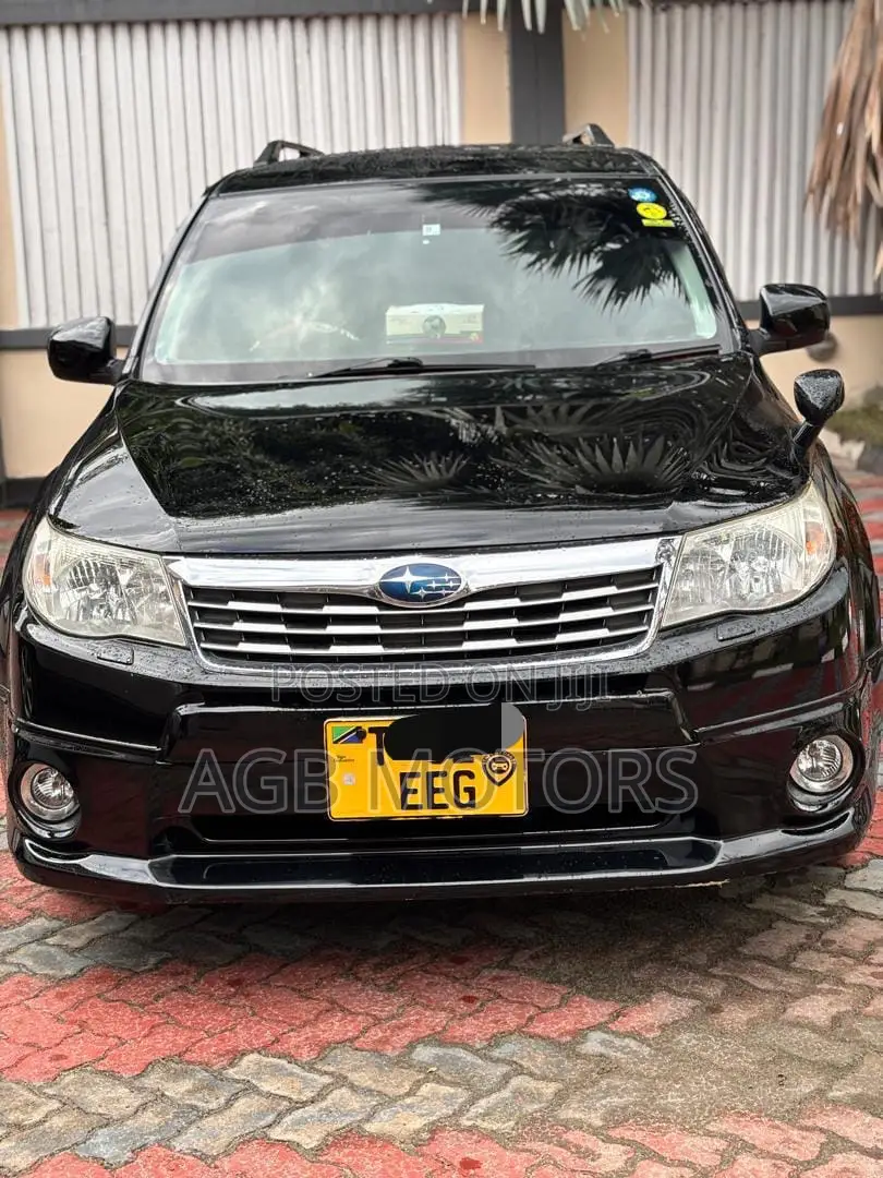 Subaru Forester 2.0D X 2010 Black