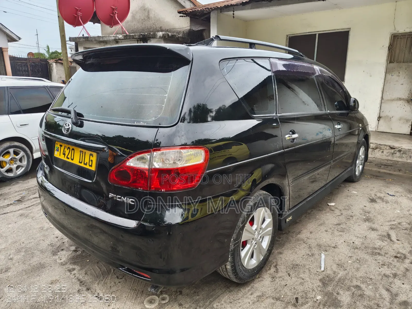 Toyota Ipsum 2005 Black