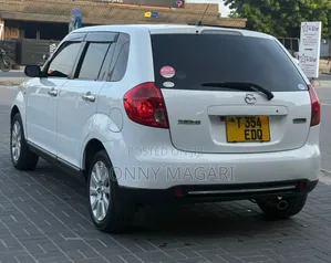 Mazda Verisa 2007 White