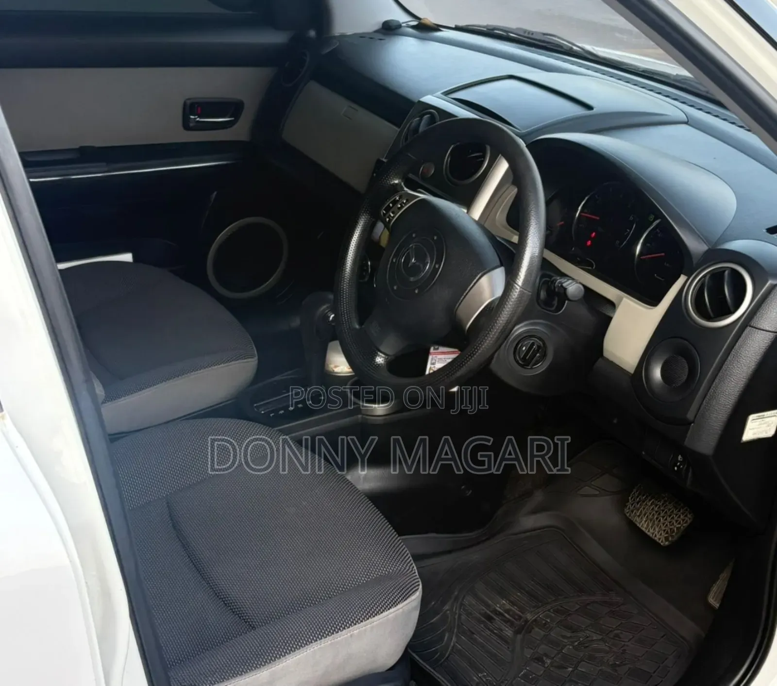 Mazda Verisa 2007 White